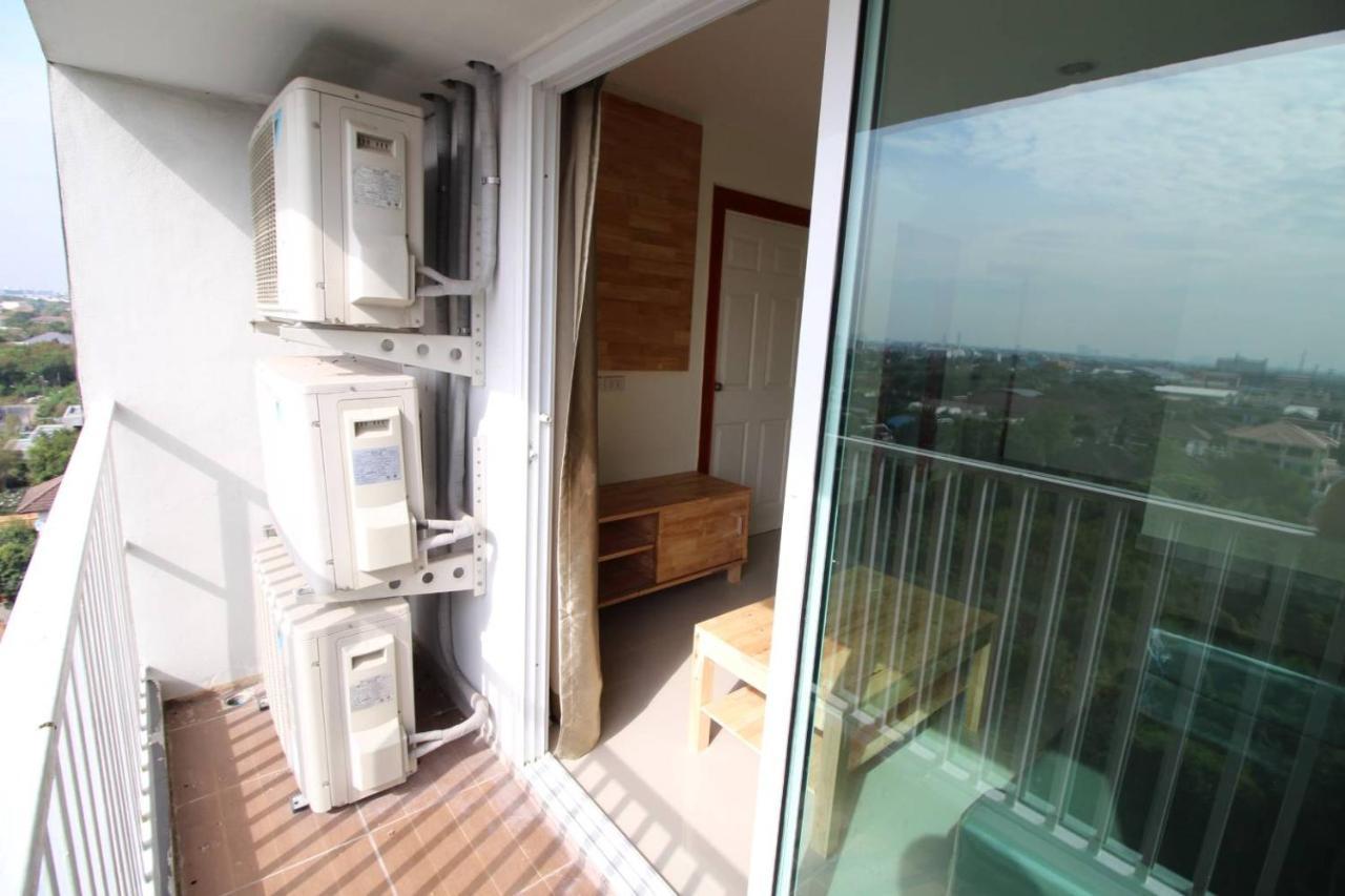 Lee Place Phatthanakan Condo Banguecoque Exterior foto