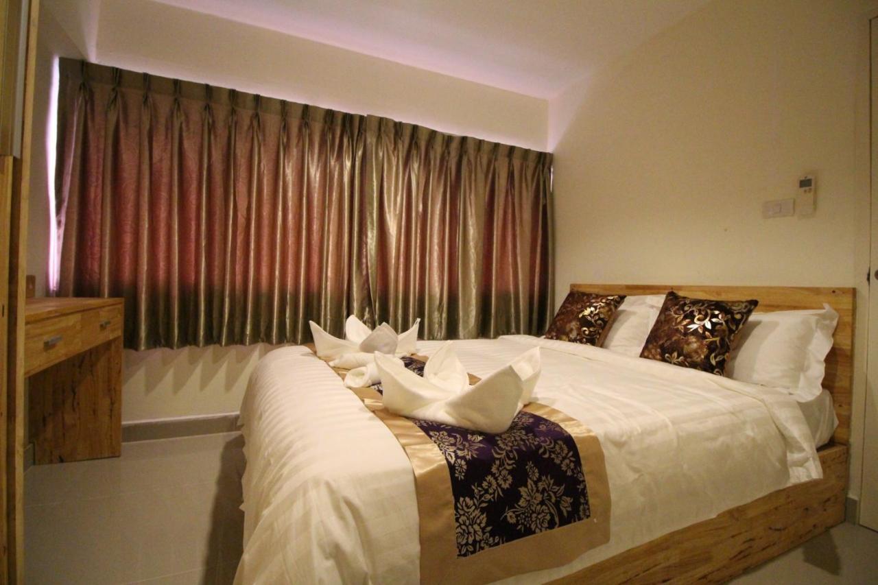 Lee Place Phatthanakan Condo Banguecoque Exterior foto