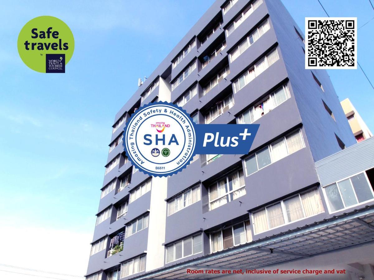 Lee Place Phatthanakan Condo Banguecoque Exterior foto